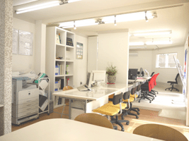 リビングプラザ(株)