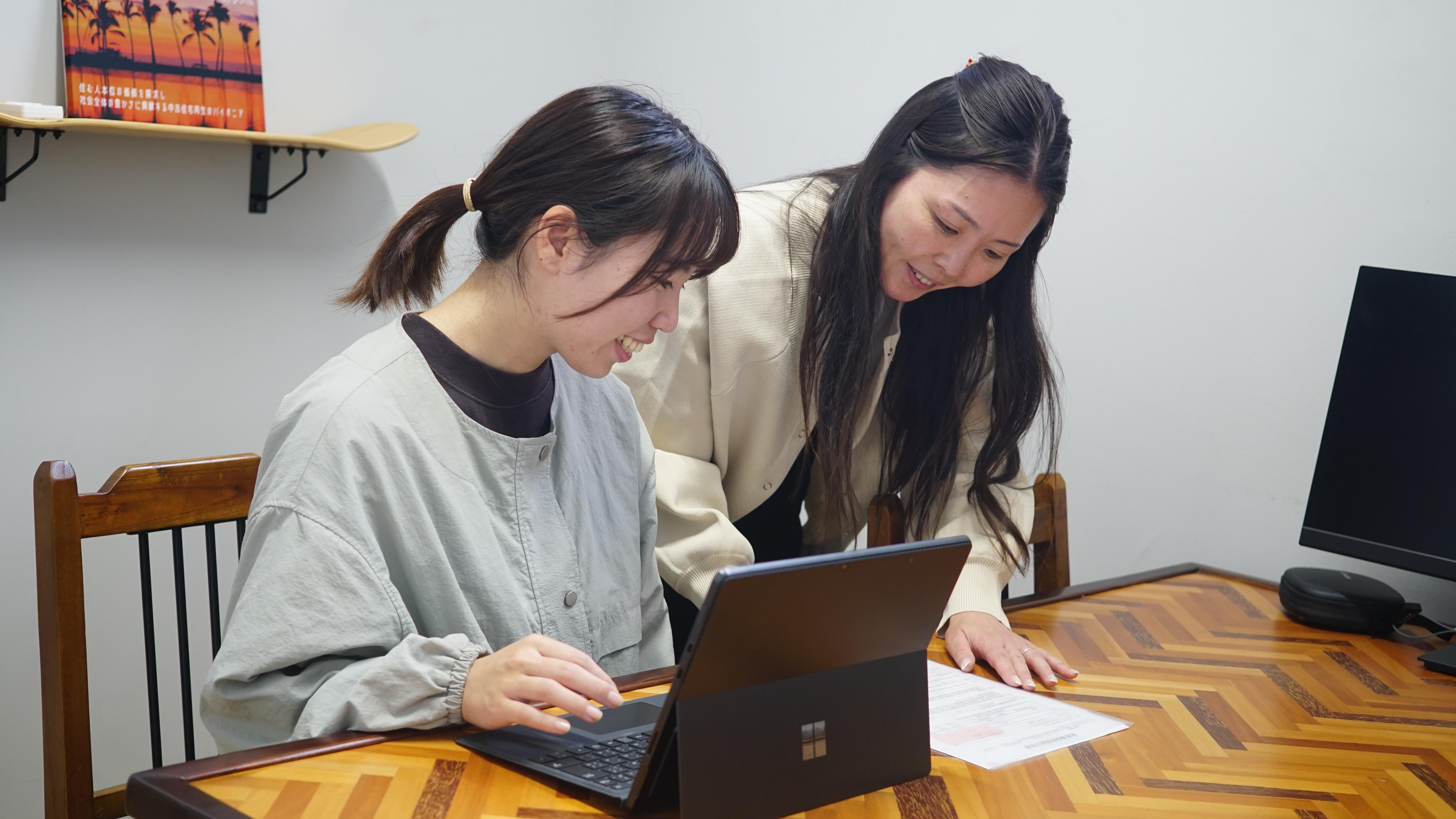 (株)ｇｒａｎｄｓ