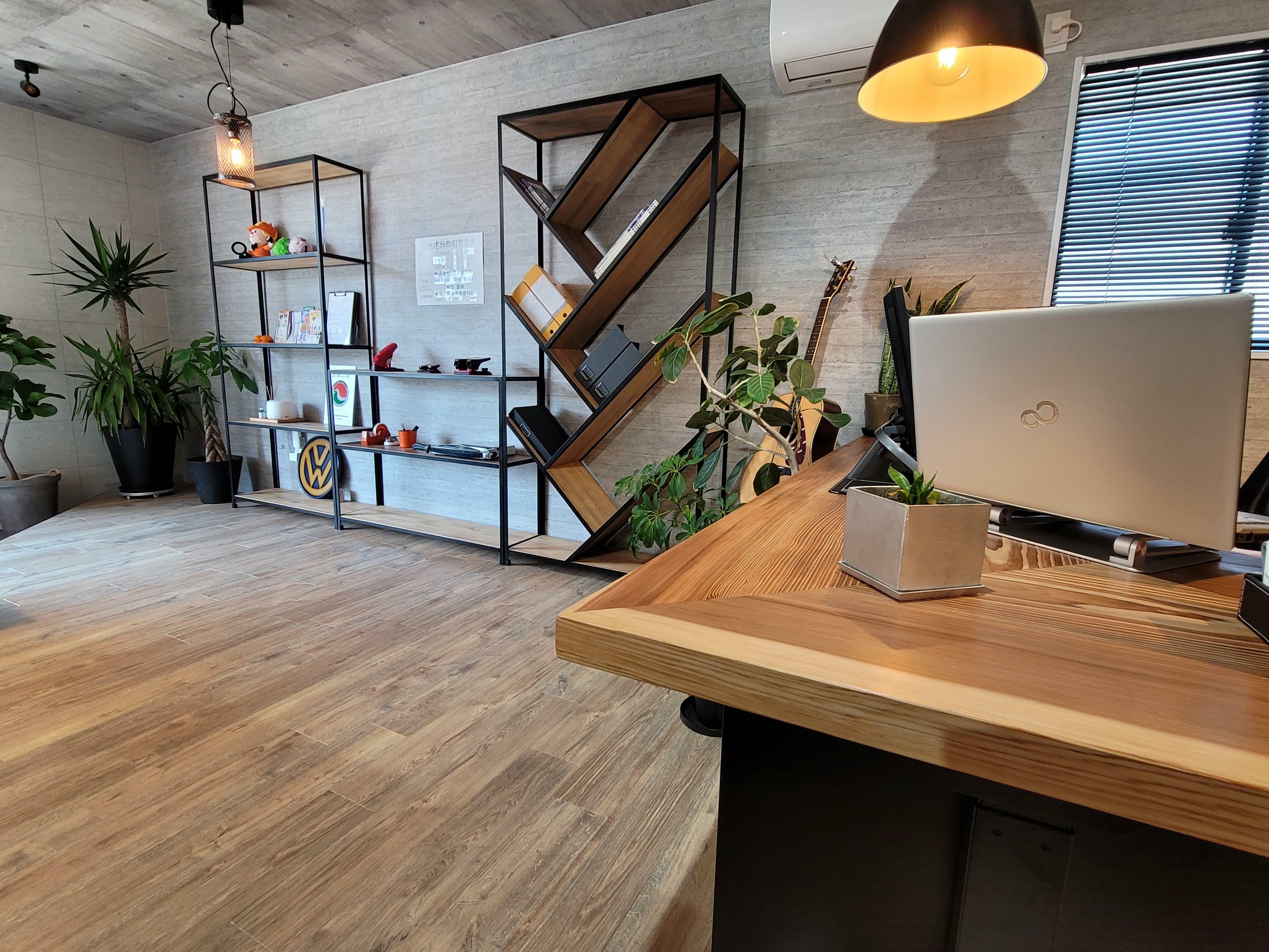 (株)ファミリエ