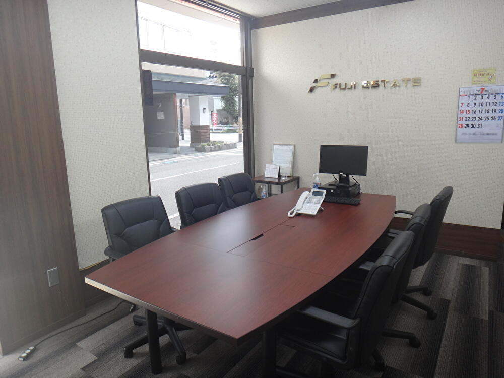 (株)フジエステート