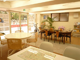 (株)サンホーム